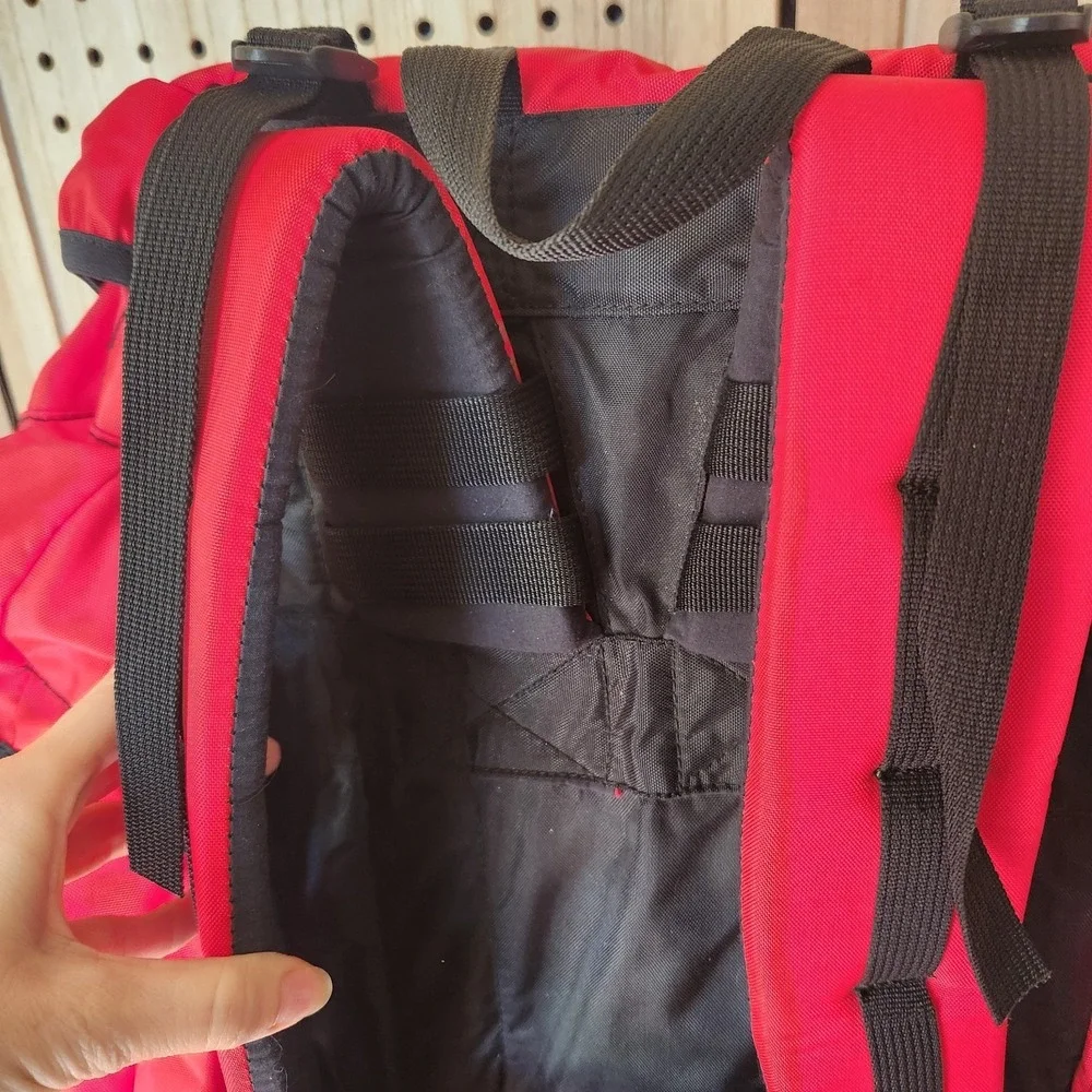 Vintage Marlboro Adventure Team Duffle Bag Backpack X bag attached Hiking Retro
